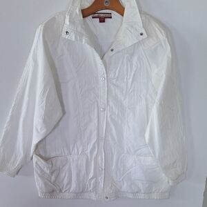 Tudor Court Vintage Classic Lightweight Nylon Windbreaker Jacket Snap Front